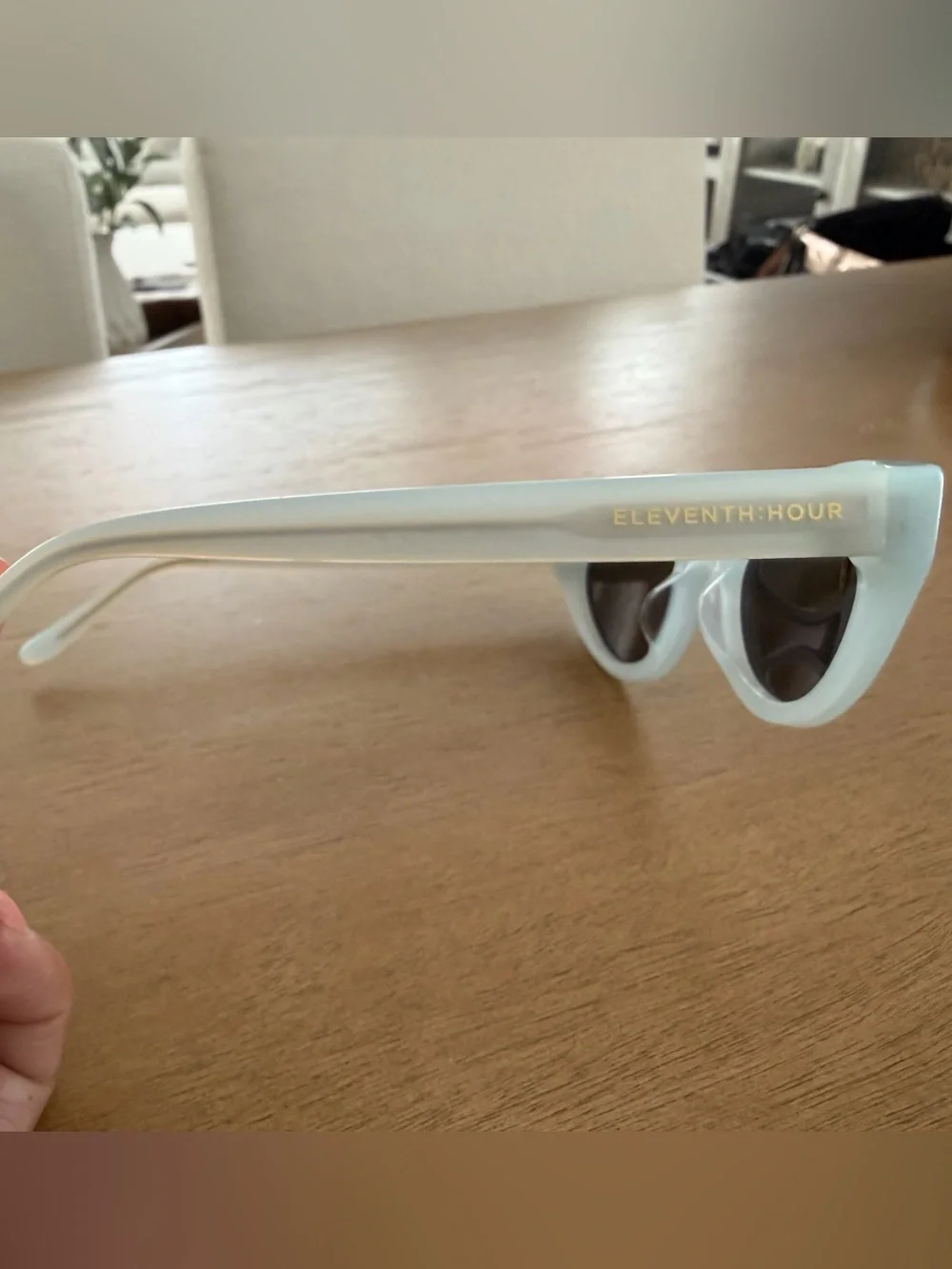 ELEVENTH:HOUR Girls Trip Pale Blue Polarized Cat Eye Sunglasses